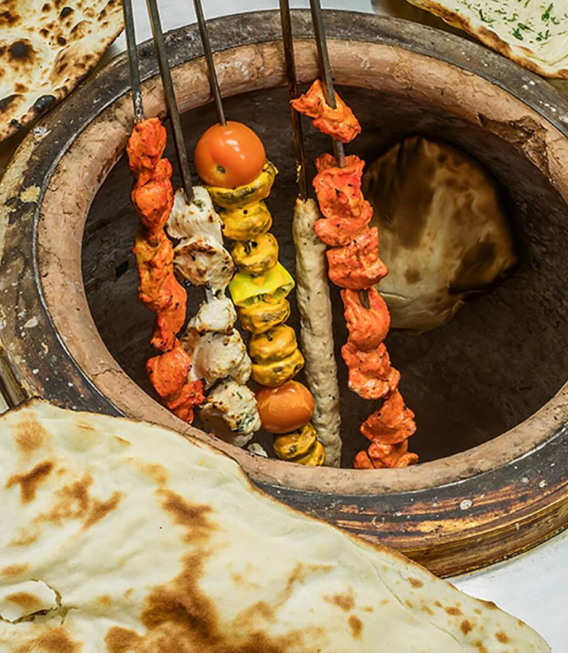 Tandoori oven in bengal tandoori lisbon restaraurant