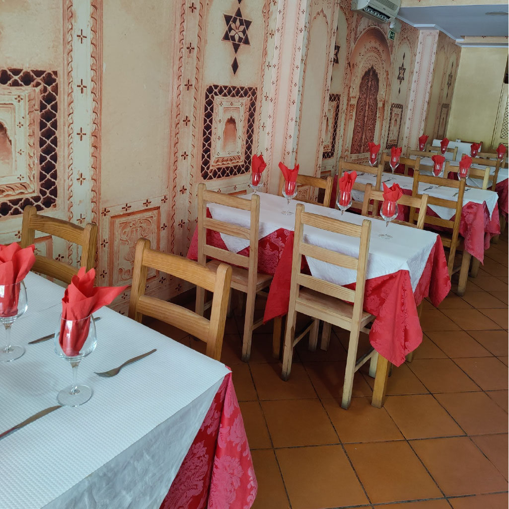 Interior do melhor restaurante indiano em setúbal